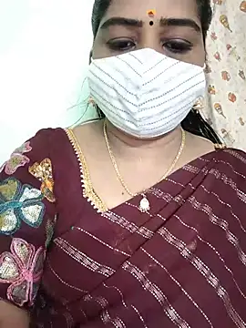 Snapshot of Charumathi99 chatting on July 14, 7:30 pm Charumathi99 online show from July 14, 7:30 pm