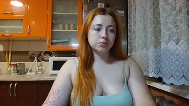Snapshot of HottieLinaa chatting on July 21, 8:33 pm HottieLinaa online show from July 21, 8:33 pm