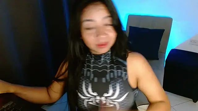 Snapshot of lispetite chatting on July 5, 7:37 am lispetite online show from July 5, 7:37 am