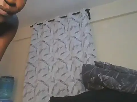 ebony zuri online show from July 13, 7:38 pm