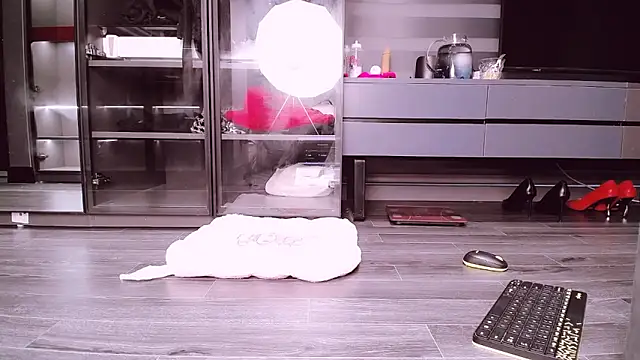 SungkyunnKwan online show from December 19, 1:34 am