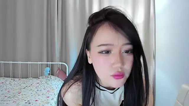 AmiliYan online show from April 17, 9:45 am