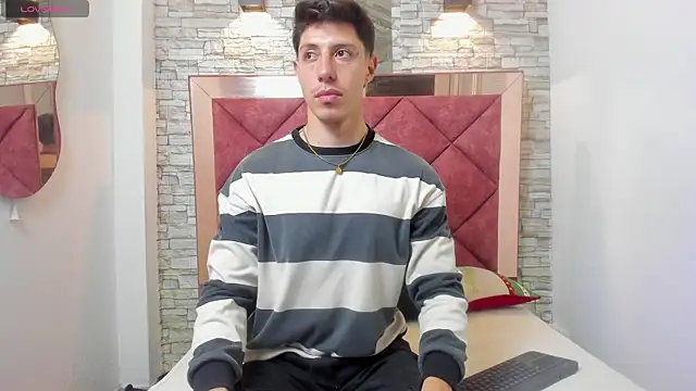 Snapshot of AngelsBeaumont chatting on July 13, 3:04 pm AngelsBeaumont online show from July 13, 3:04 pm