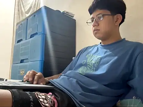 sitowests online show from July 29, 8:40 pm