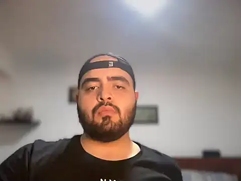 Snapshot of alejon08_ chatting on July 12, 7:43 am alejon08 online show from July 12, 7:43 am