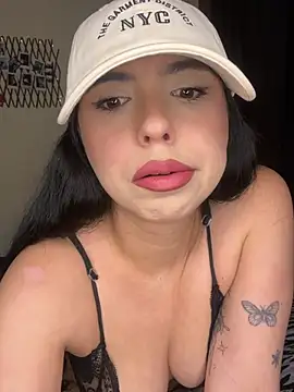 Snapshot of skybloom69 chatting on July 15, 10:37 pm skybloom69 online show from July 15, 10:37 pm