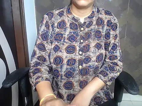 Snapshot of monika_singh10 chatting on July 26, 5:48 am monika singh10 online show from July 26, 5:48 am