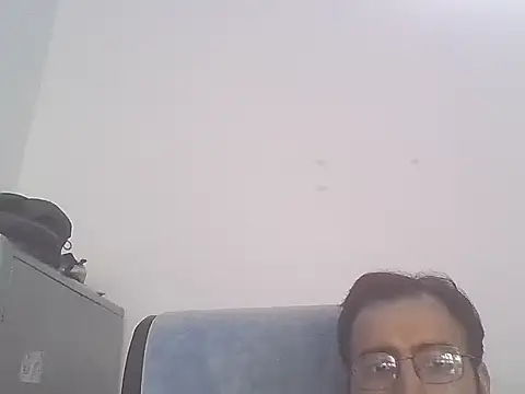 Snapshot of Dadybig01 chatting on July 14, 11:38 am Dadybig01 online show from July 14, 11:38 am