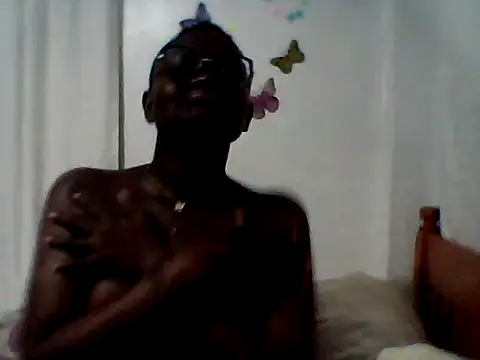 Snapshot of finegirlsheila chatting on July 15, 11:32 pm finegirlsheila online show from July 15, 11:32 pm