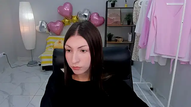 Snapshot of Diana_Thompson chatting on July 25, 1:19 pm Diana Thompson online show from July 25, 1:19 pm