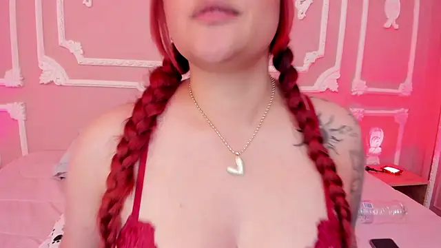 Snapshot of Dakota_Wrim chatting on July 20, 8:22 pm Dakota Wrim online show from July 20, 8:22 pm