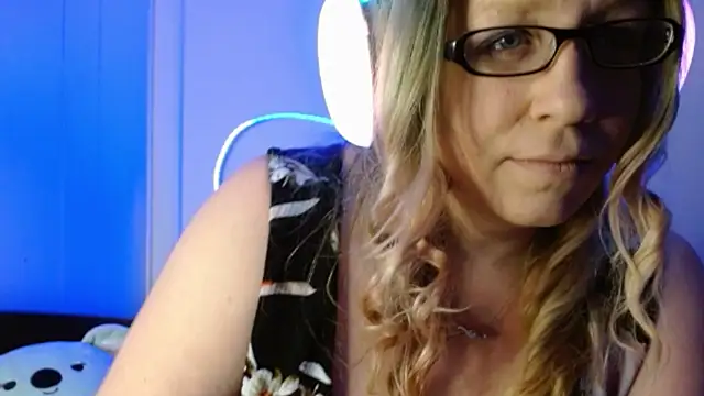 XxMs StarzxX online show from January 17, 1:04 am