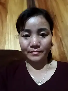 Quee Quee online show from July 16, 10:54 am