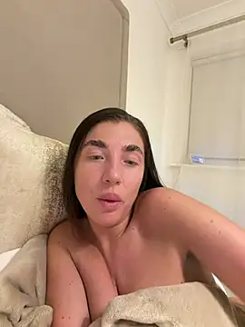 BellaTxx online show from July 17, 10:58 pm