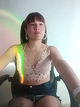  Luna Blooms online show from July 21, 3:03 pm