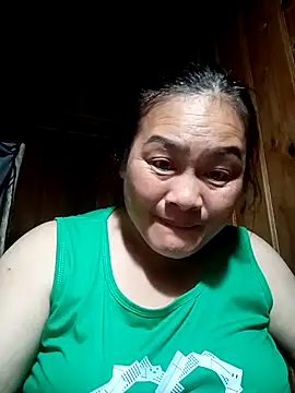 Snapshot of Hot-wet chatting on July 20, 2:52 pm Hot-wet online show from July 20, 2:52 pm