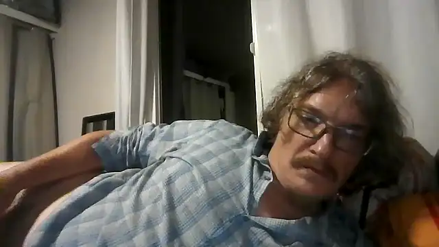 riffraff69 online show from August 6, 8:05 am