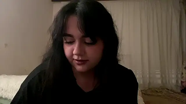 Snapshot of Kriss_loveee chatting on July 21, 10:12 pm Kriss loveee online show from July 21, 10:12 pm