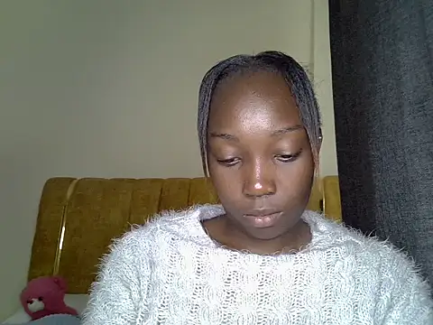 Snapshot of SavageBarbie01 chatting on July 22, 1:25 pm SavageBarbie01 online show from July 22, 1:25 pm