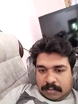 Snapshot of Anuu02 chatting on July 22, 4:48 am Anuu02 online show from July 22, 4:48 am
