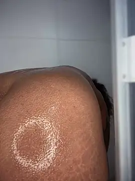 riri brunnete online show from September 11, 4:12 am