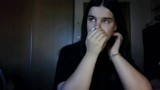 Snapshot of ConsuelaCusatis chatting on August 9, 6:18 am ConsuelaCusatis online show from August 9, 6:18 am