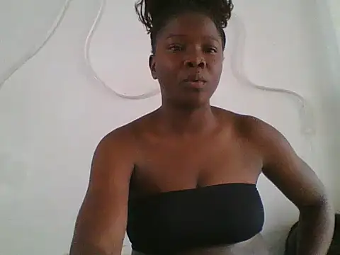 Snapshot of Diva_babies chatting on July 23, 11:41 am Diva babies online show from July 23, 11:41 am