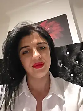 Snapshot of Gaby30lover chatting on July 26, 8:27 pm Gaby30lover online show from July 26, 8:27 pm