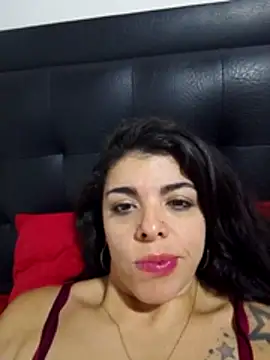LUNA x19 online show from July 25, 11:57 pm