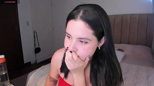 Snapshot of IvyValentine chatting on January 9, 8:44 pm IvyValentine online show from January 9, 8:44 pm