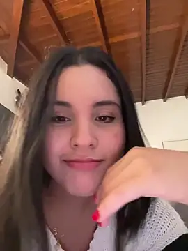 Snapshot of IvyValentine chatting on January 14, 9:09 pm IvyValentine online show from January 14, 9:09 pm