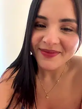 Snapshot of IvyValentine chatting on October 16, 6:09 pm IvyValentine online show from October 16, 6:09 pm