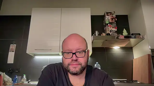theitalianbear online show from October 15, 3:39 am
