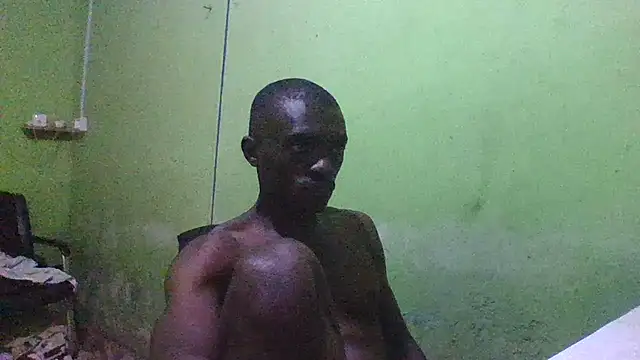 Snapshot of blakkvirus chatting on December 14, 4:51 am blakkvirus online show from December 14, 4:51 am