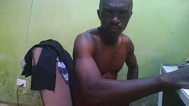 Snapshot of blakkvirus chatting on December 16, 8:30 am blakkvirus online show from December 16, 8:30 am