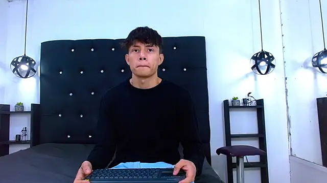 Didy Hard26 online show from July 28, 3:43 pm