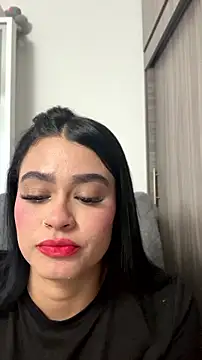 Snapshot of samantha_cooper_7 chatting on August 3, 10:24 pm samantha cooper 7 online show from August 3, 10:24 pm