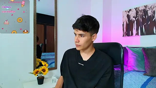 Snapshot of Jacob5_ chatting on July 30, 12:59 pm Jacob5 online show from July 30, 12:59 pm