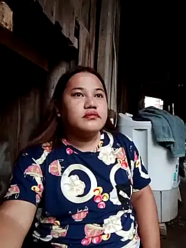 Snapshot of Andrea0414 chatting on December 12, 10:31 pm Andrea0414 online show from December 12, 10:31 pm