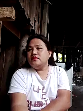 Snapshot of Andrea0414 chatting on March 13, 11:27 pm Andrea0414 online show from March 13, 11:27 pm