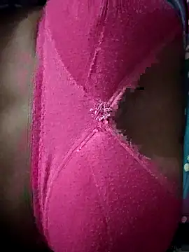 Snapshot of Miss_mohni chatting on August 5, 4:43 pm Miss mohni online show from August 5, 4:43 pm