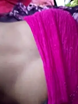 Snapshot of Miss_mohni chatting on August 6, 8:38 am Miss mohni online show from August 6, 8:38 am