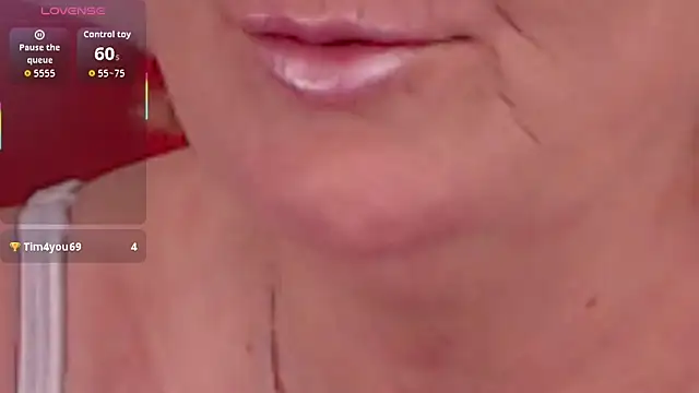 LadyAlana online show from December 18, 9:21 pm