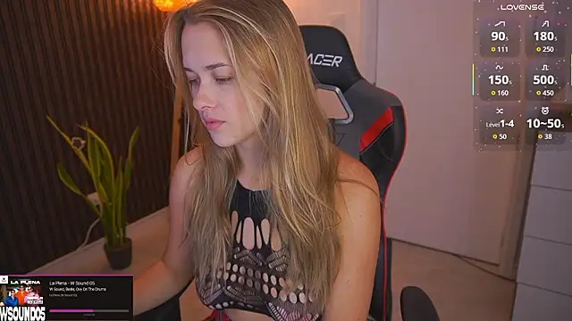 DanikaDillan online show from February 28, 1:17 am