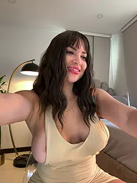 HannaBeckett online show from February 16, 7:16 pm