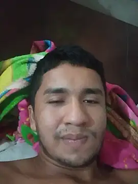 Snapshot of alexx_xa chatting on August 3, 3:27 pm alexx xa online show from August 3, 3:27 pm