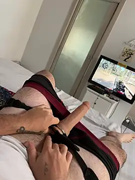 lilSebi online show from August 3, 2:00 pm