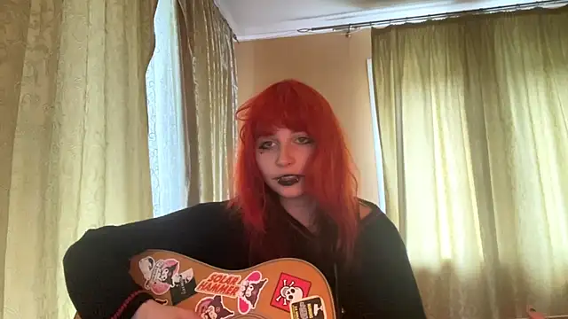 Snapshot of LyndseyCronshaw chatting on August 3, 8:57 am LyndseyCronshaw online show from August 3, 8:57 am