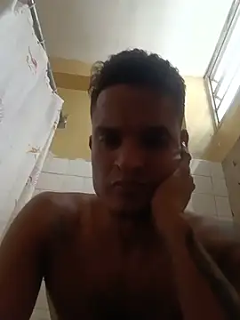 Snapshot of Complacent_boy_ chatting on August 3, 7:17 pm Complacent boy online show from August 3, 7:17 pm