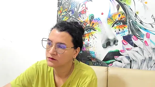 MARILYN GARCIA online show from March 12, 12:33 pm